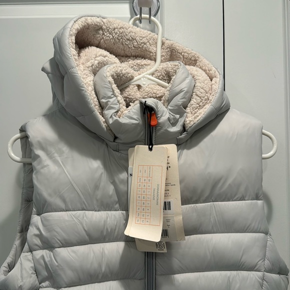 SAVE THE DUCK Margareth Puffer Vest, Women’s Small, NWT - Picture 4 of 12